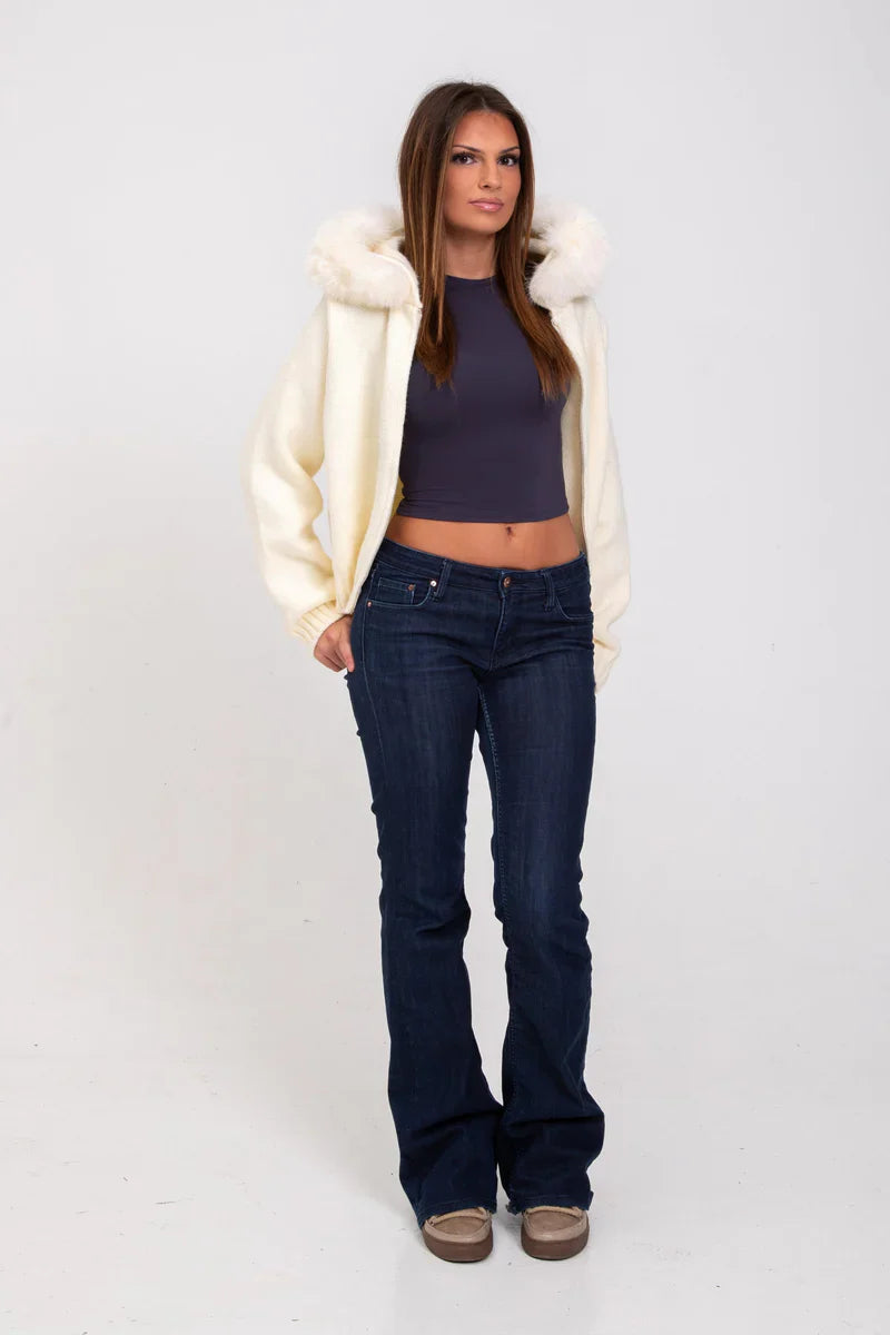 Liora | Chic Cardigan
