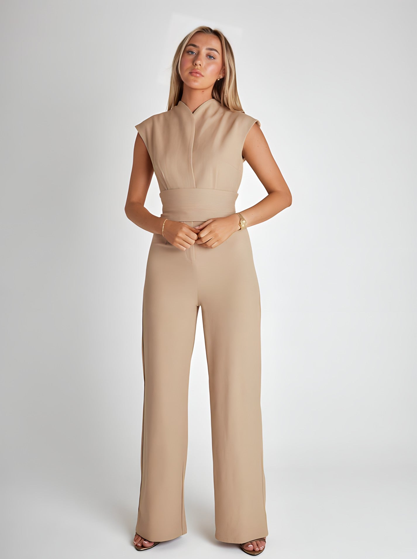 Evy™ l Close-fitting jumpsuit