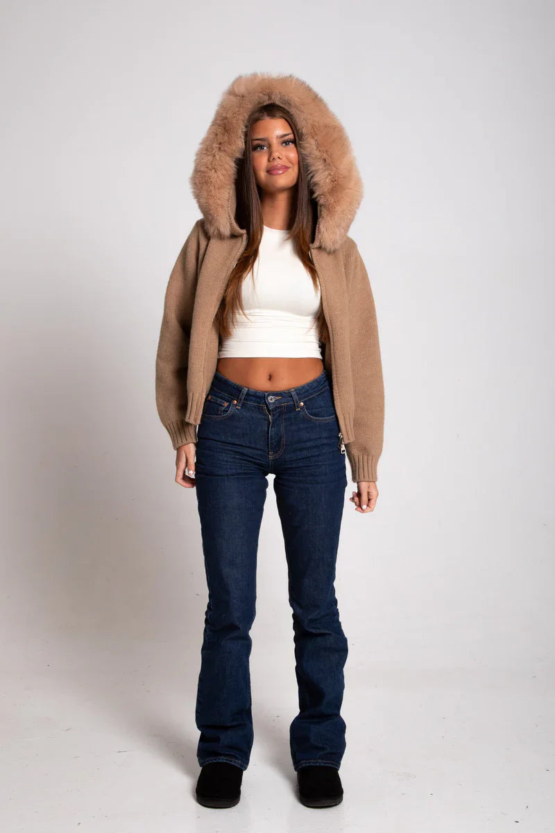 Liora | Chic Cardigan