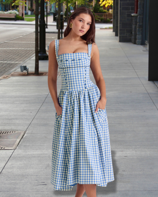 BRITT - Timeless Dress